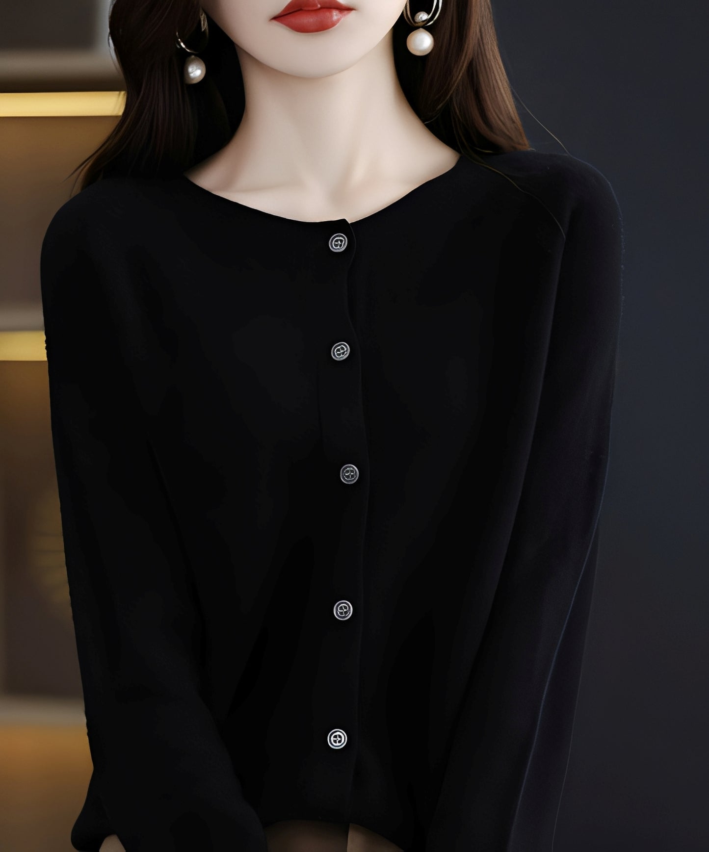 Haydée - Elegant buttoned sweater for women