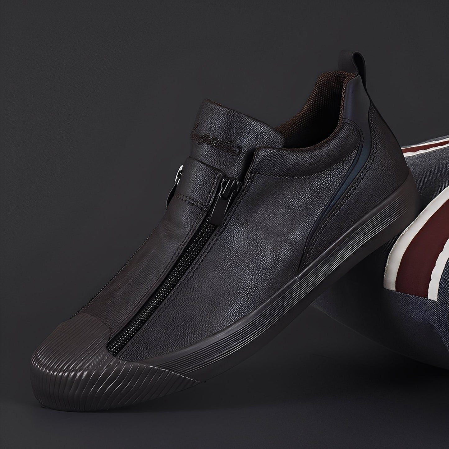 Jerred - Chaussures en cuir contemporaines pour hommes avec fermeture éclair