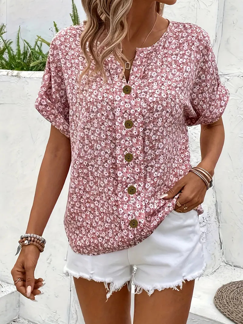 Lina – Short summer blouse with a feminine touch