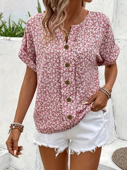 Lina – Short summer blouse with a feminine touch