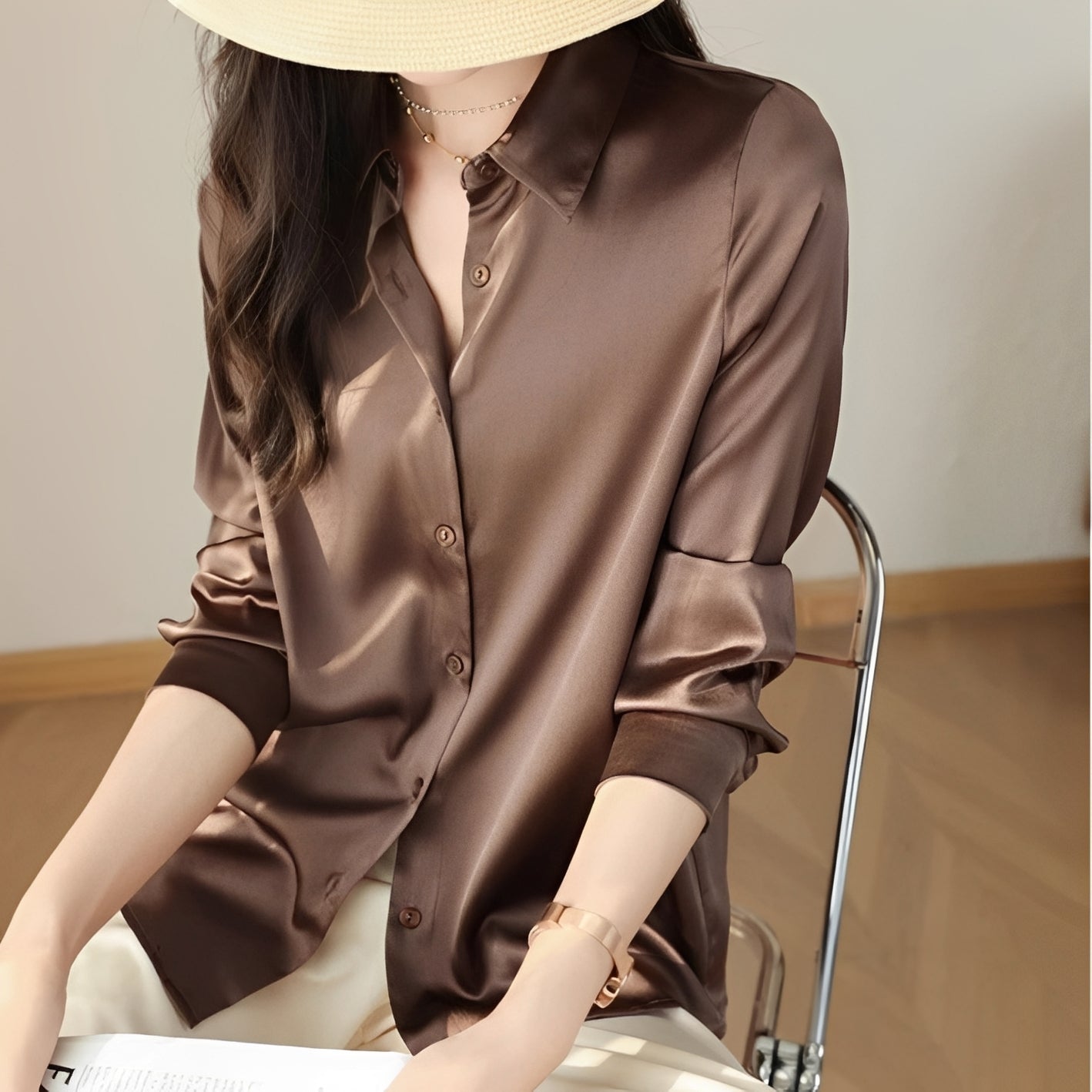Annalise - Blouse élégante pour femmes avec patte de boutonnage