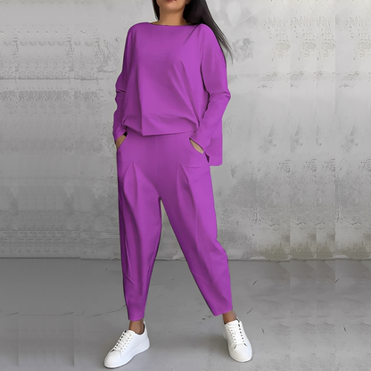 Mélisande - Rundhalsausschnittpullover und Hose für Damen im Set
