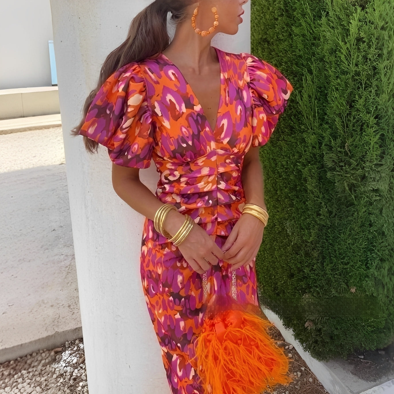 Stacey - Elegant fitted dress with pattern for women