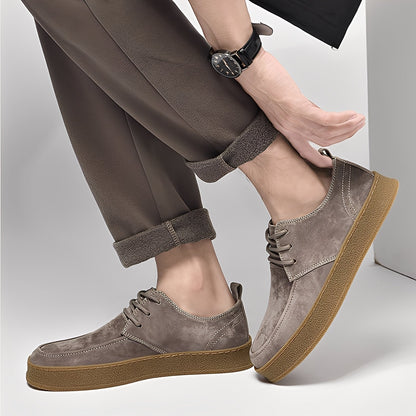 Riordan - Élégantes chaussures basses en daim pour hommes