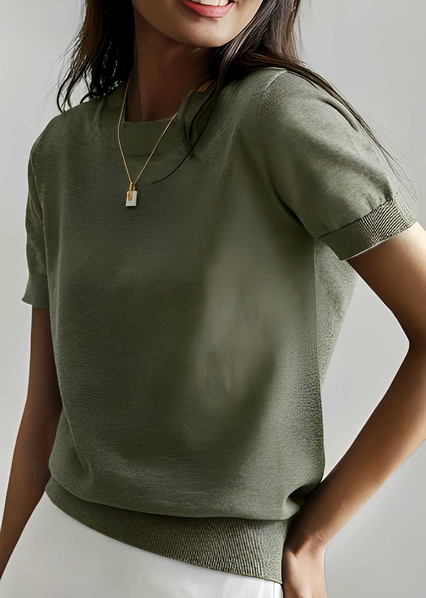 Molly - Blouse douce et relax à manches courtes pour femmes