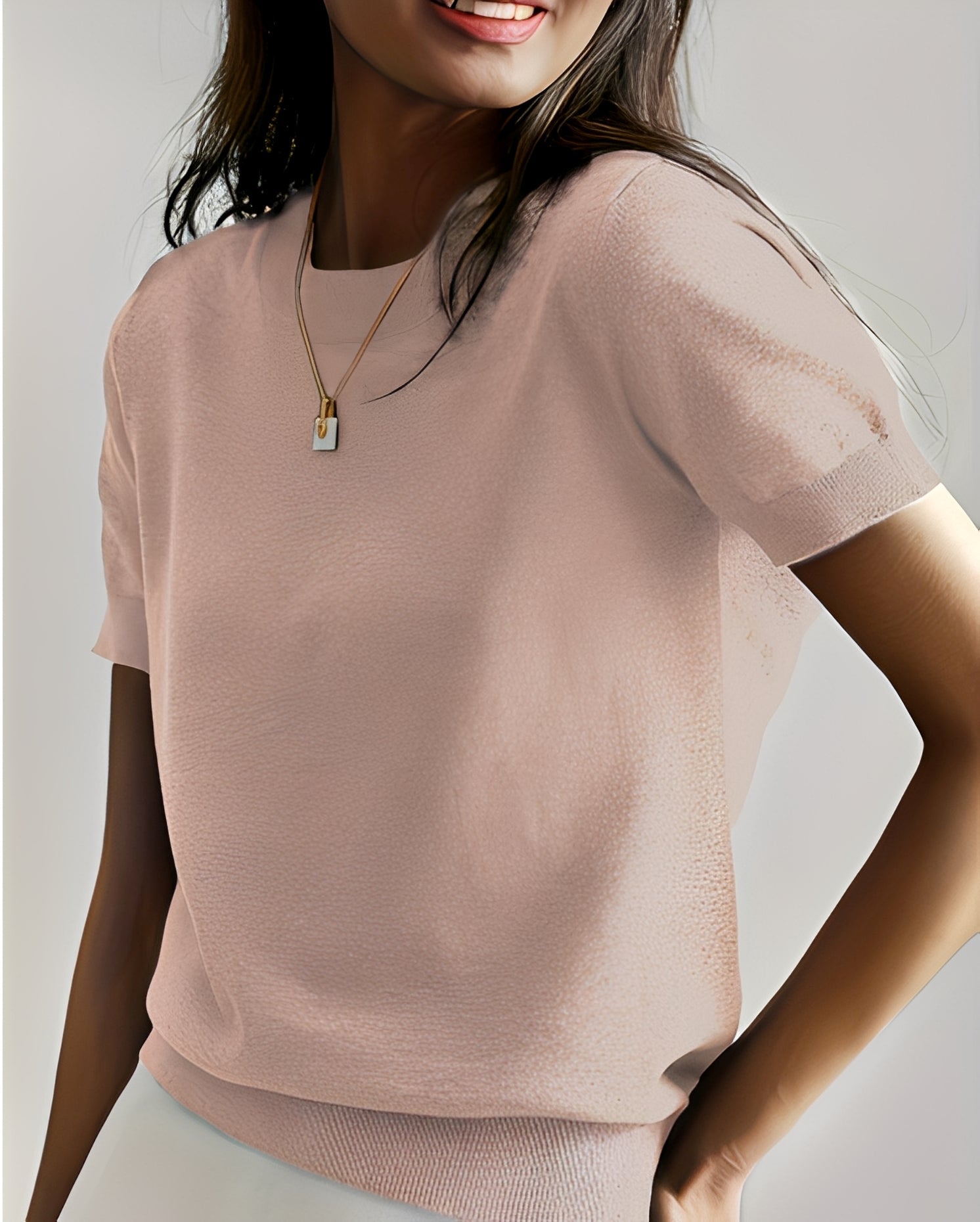Molly - Blouse douce et relax à manches courtes pour femmes