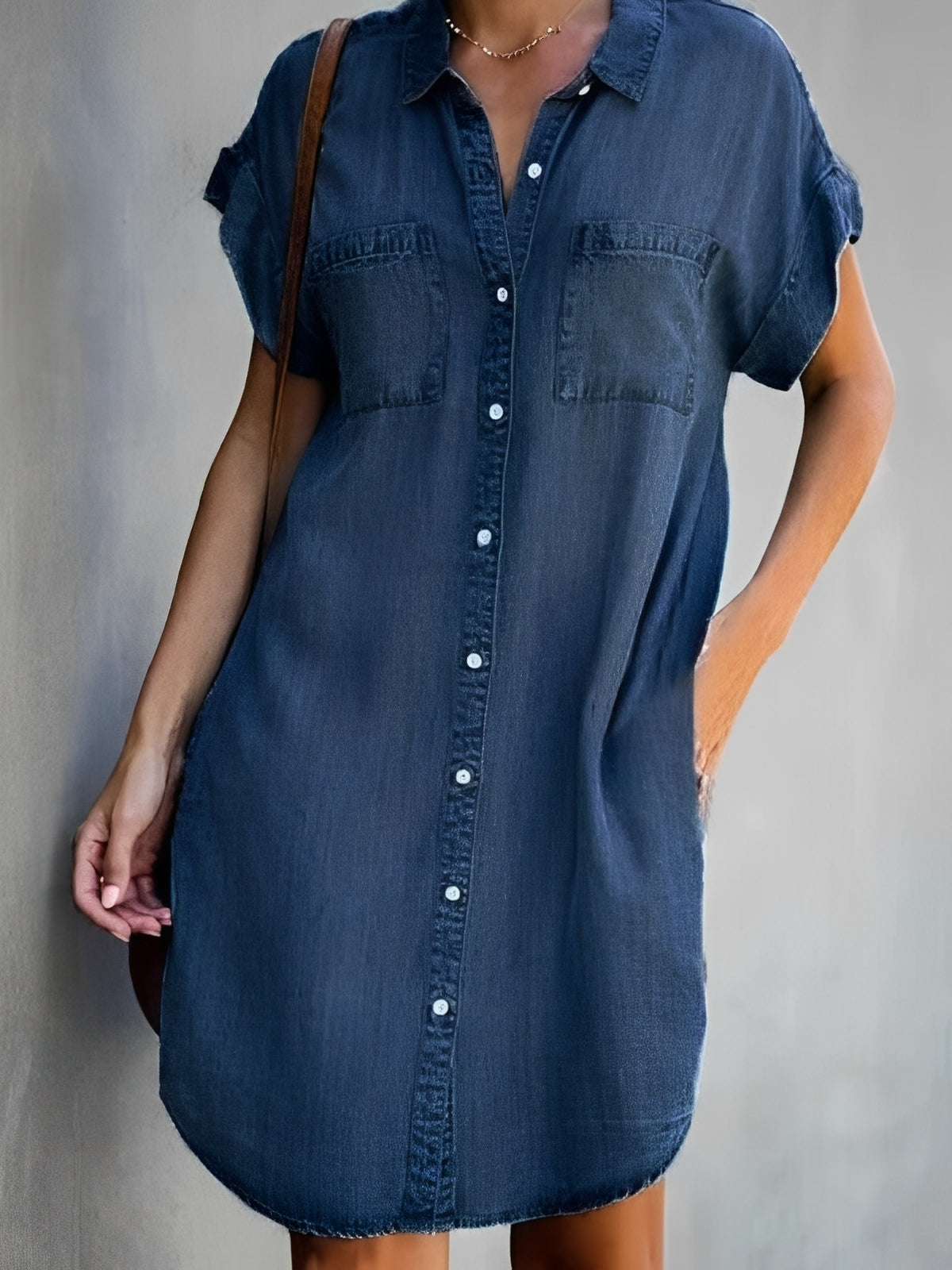 Mabel - Robe en jean élégante avec boutonnière pour femmes
