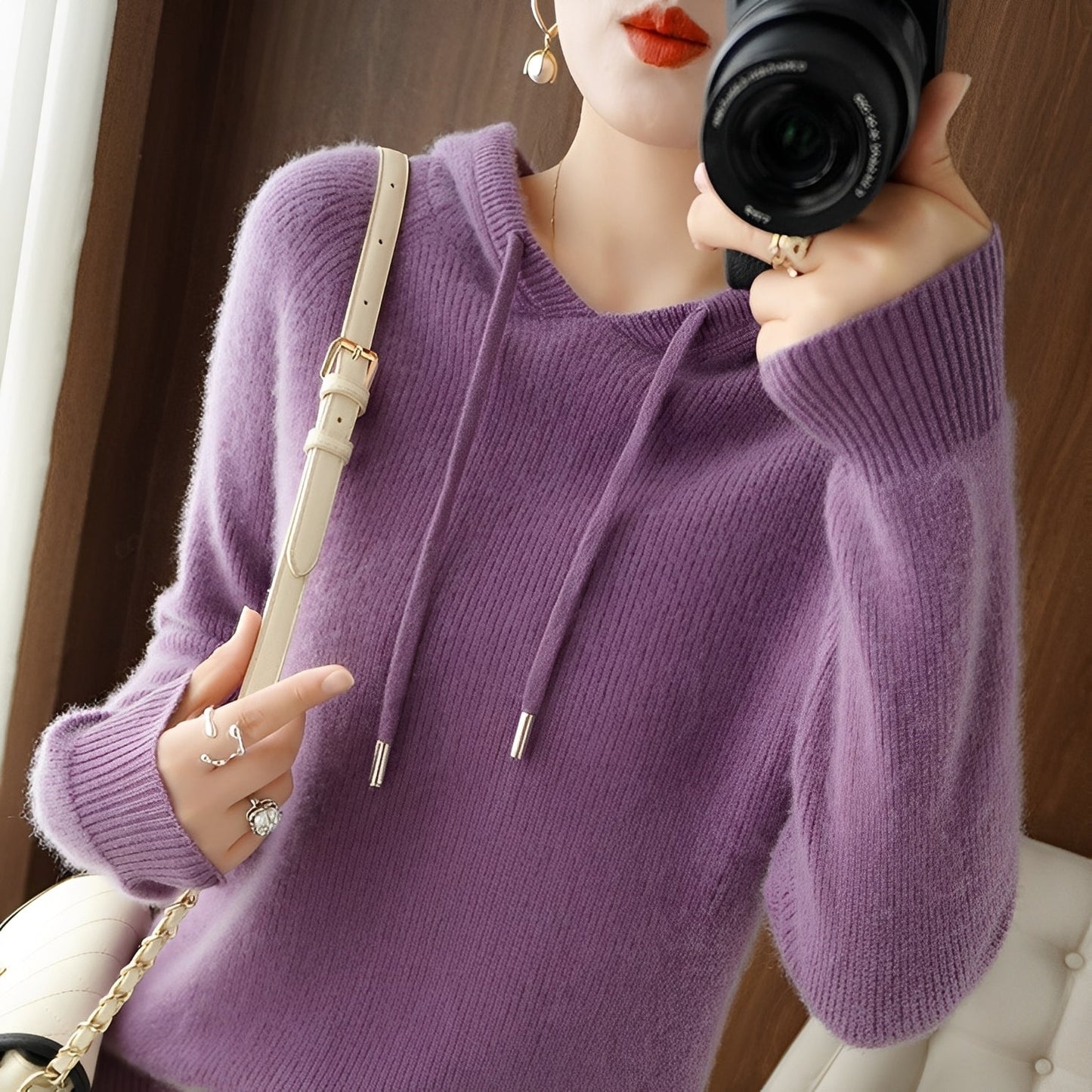 Bonnie - Hoodie moderne en laine tricotée pour femmes