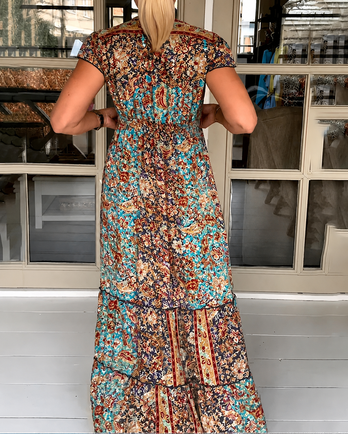Calneshia - Robe Maxi Élégante à Col en V