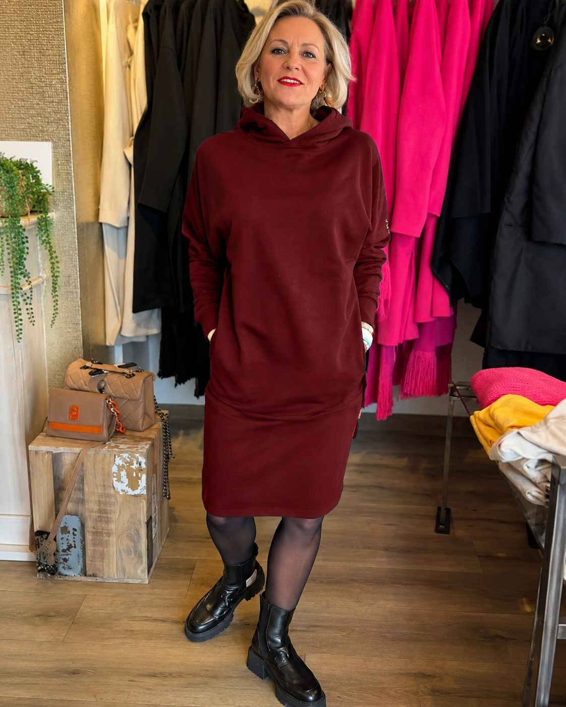Annette - Robe Élégante à Capuche