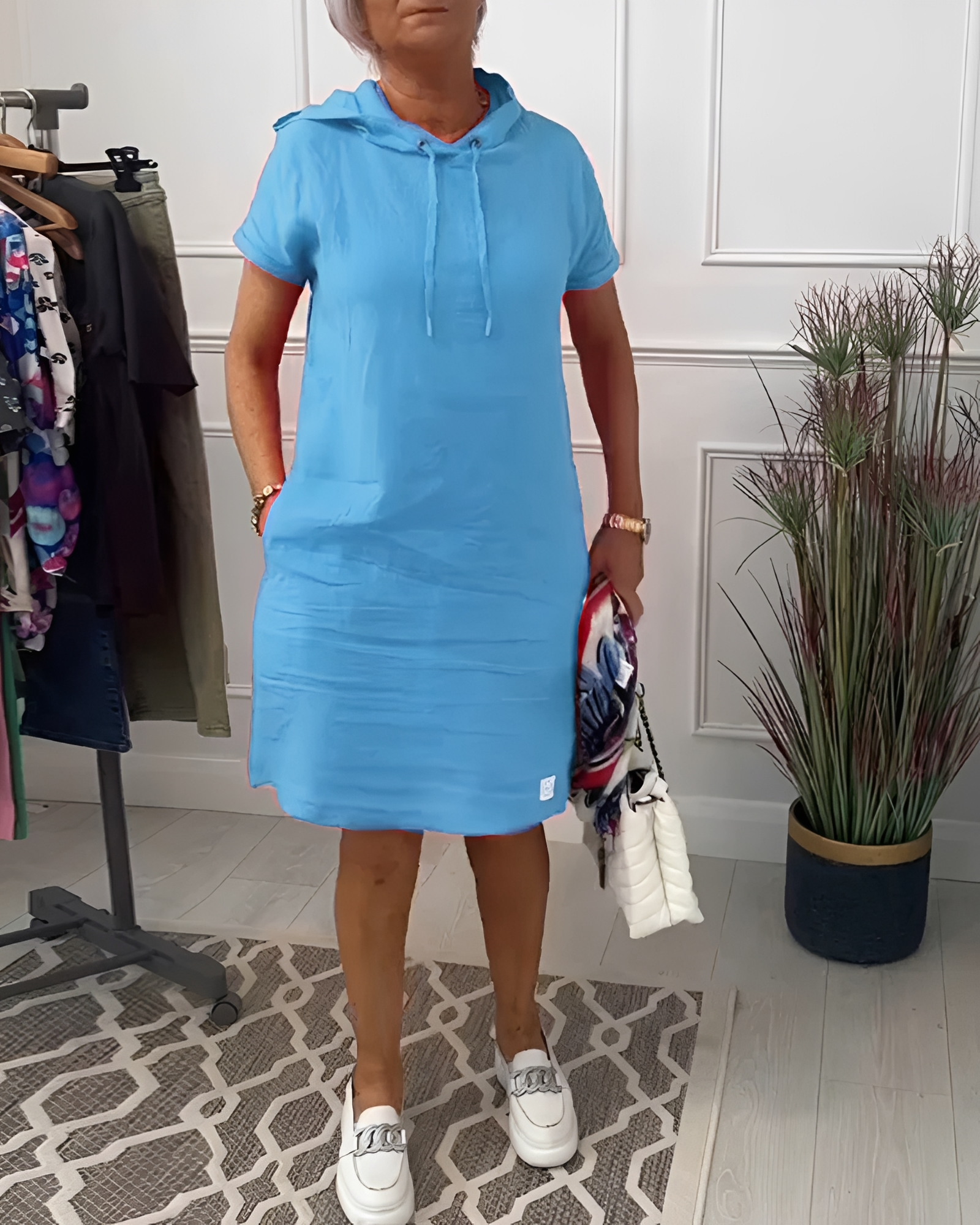Tasha - Robe Midi Décontractée à Capuche