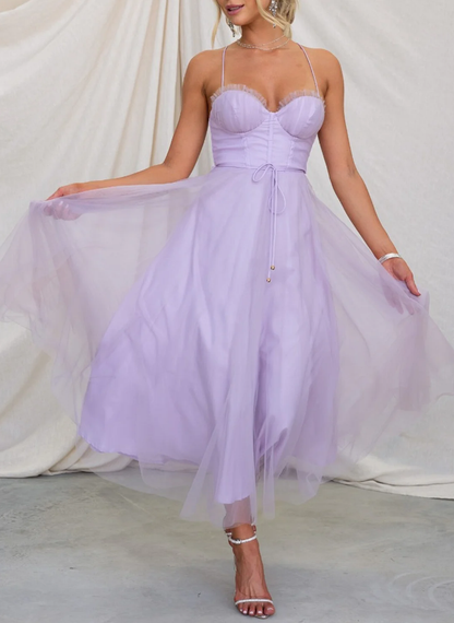 Jana – Mittellanges Kleid für heiße Tage