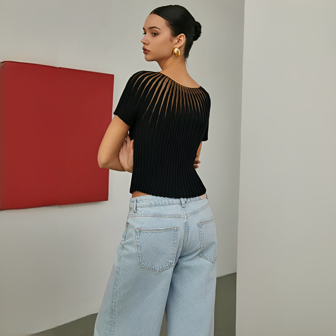 Selena - Haut élégant à manches courtes