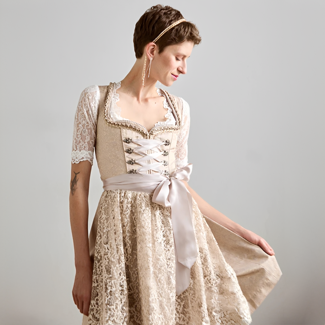 Eunes - Robe élégante à lacets pour femme