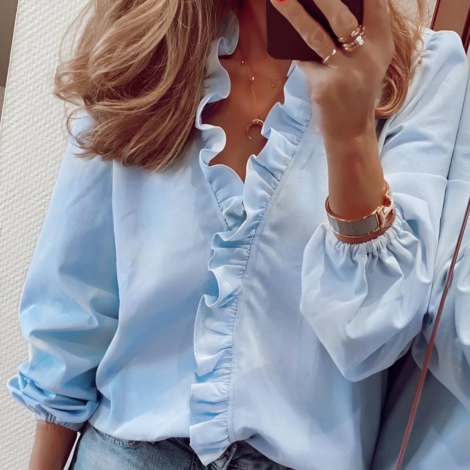 Martha - Blouse élégante à volants avec col en V pour femmes