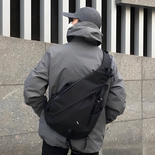 Lucas - Wasserdichte und elegante Umhängetasche für Herren