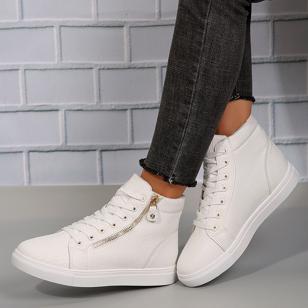 Daniella - Sneakers stylés avec fermeture éclair pour femmes