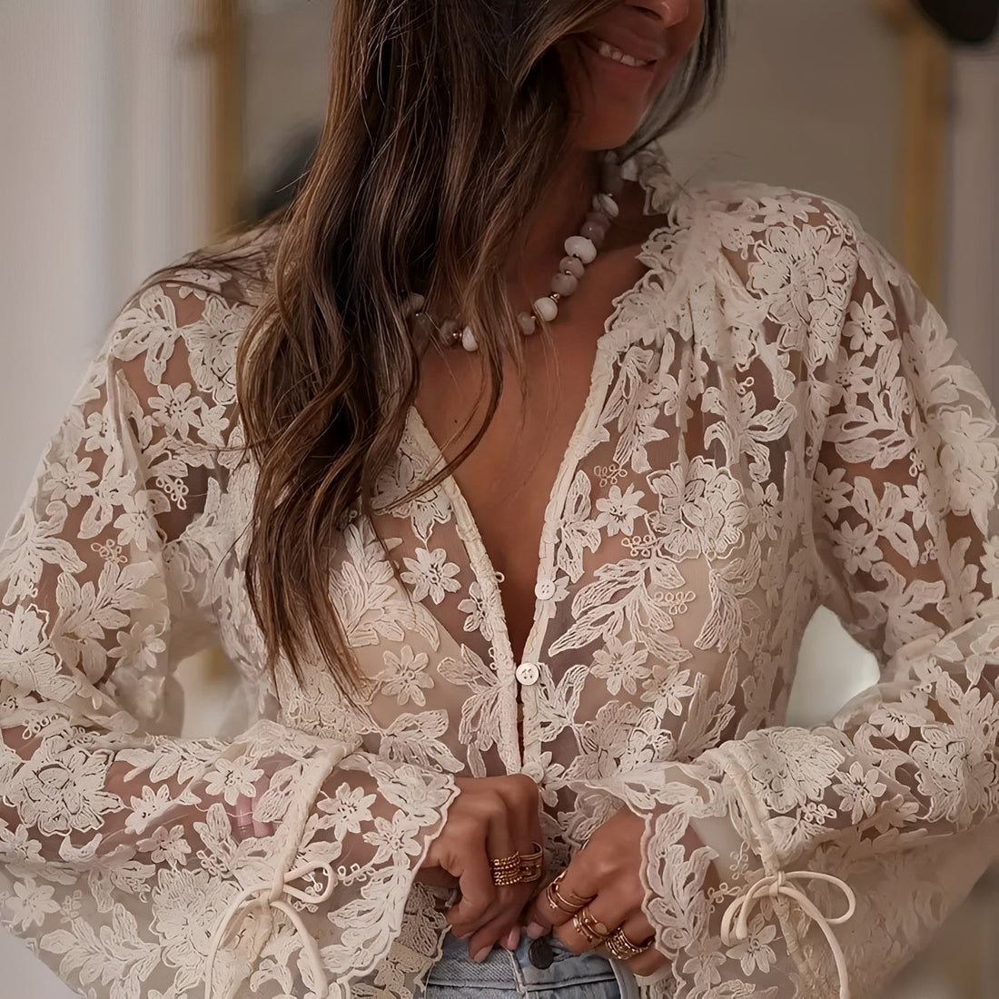 Alexia - Chemisier Raffiné avec Broderies Florales