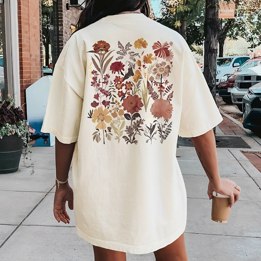 Thea - T-shirt élégant avec design floral