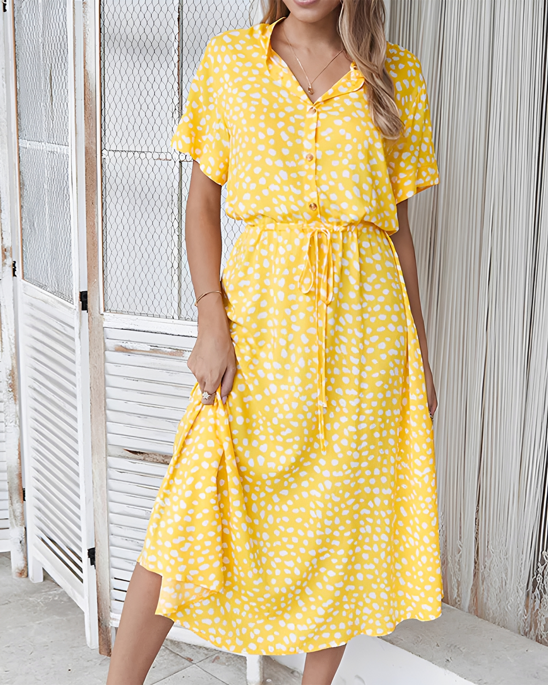 Shannon - Robe midi élégante à col en V