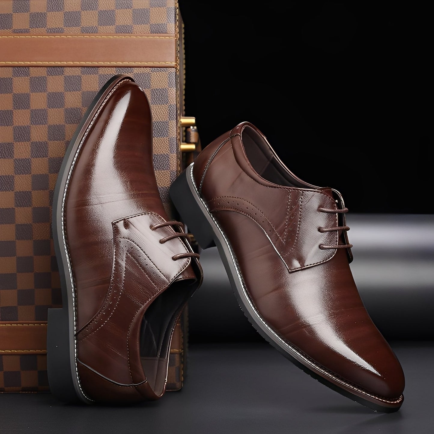 Beckham - Chaussures habillées à lacets pour hommes avec motif brogue