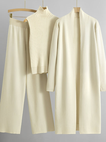 Angie - Elegantes dreiteiliges Strickset für Damen