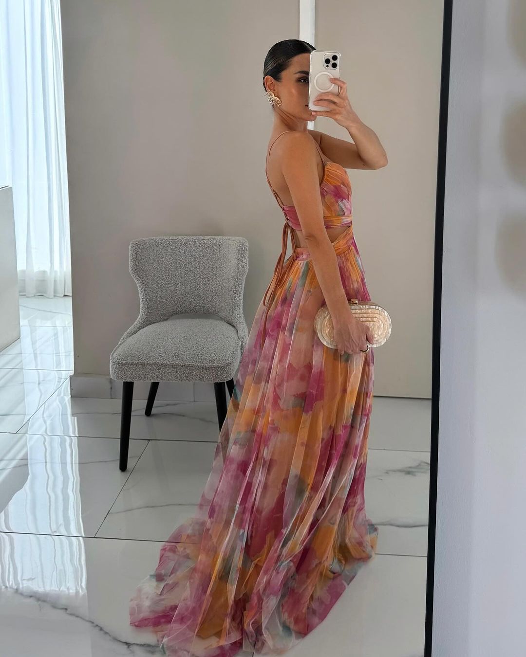 Alina – Robe longue avec décolleté en V pour les invités de mariage