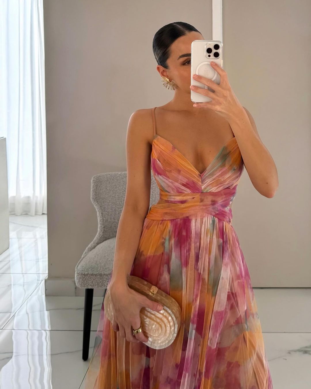 Alina – Robe longue avec décolleté en V pour les invités de mariage