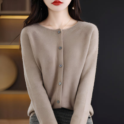 Haydée - Elegant buttoned sweater for women