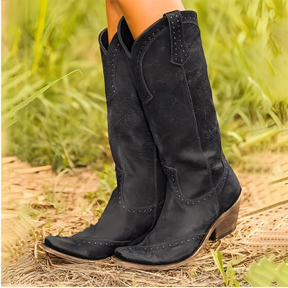 Bernardine - Élégantes bottines cloutées pour femmes