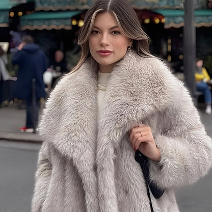 Jennifer - Elegant and fashionable jacket in imitation fur for women