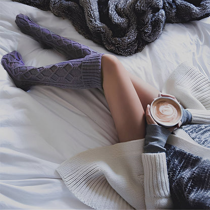 Shannon - Chaussettes longues et chaudes avec pompon pour femmes