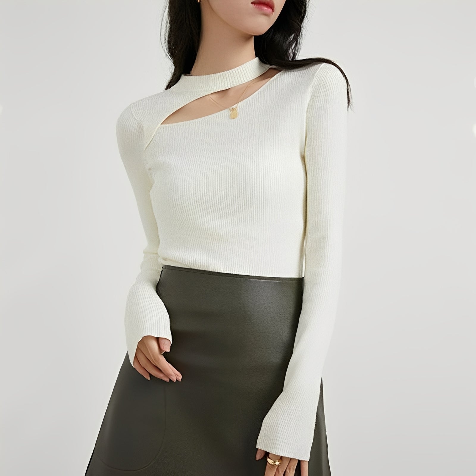 Kiarra - Haut chic avec asymétrie