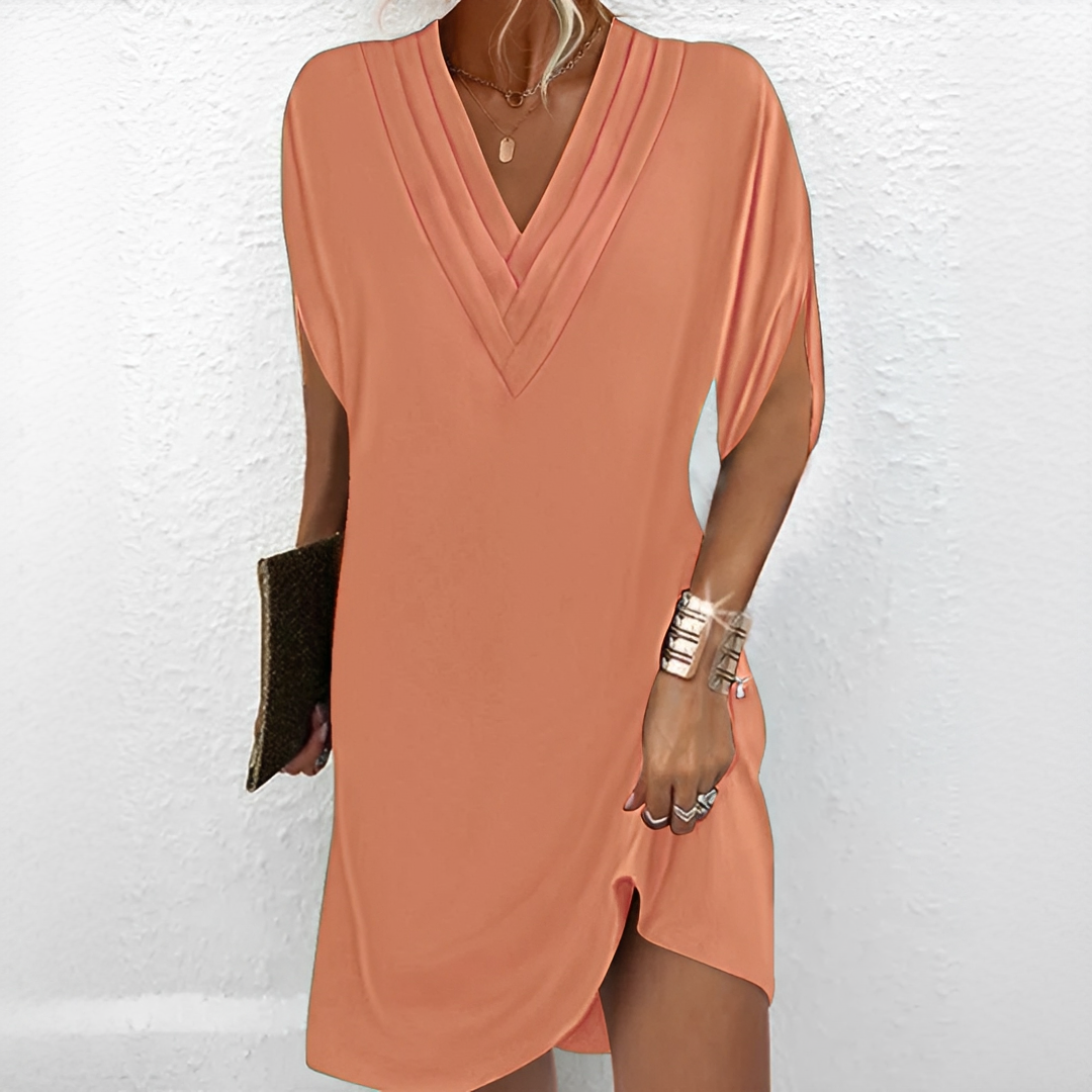 Jazlynn - Robe plissée à manches chauve-souris
