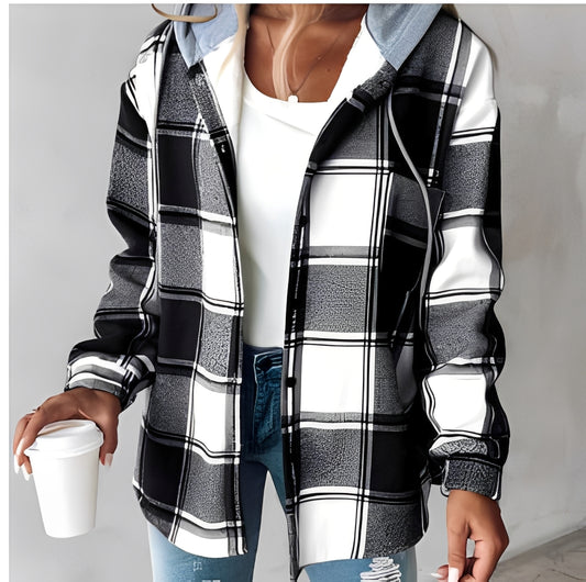 Éliette - Winterkarierte Kapuzenjacke für Damen