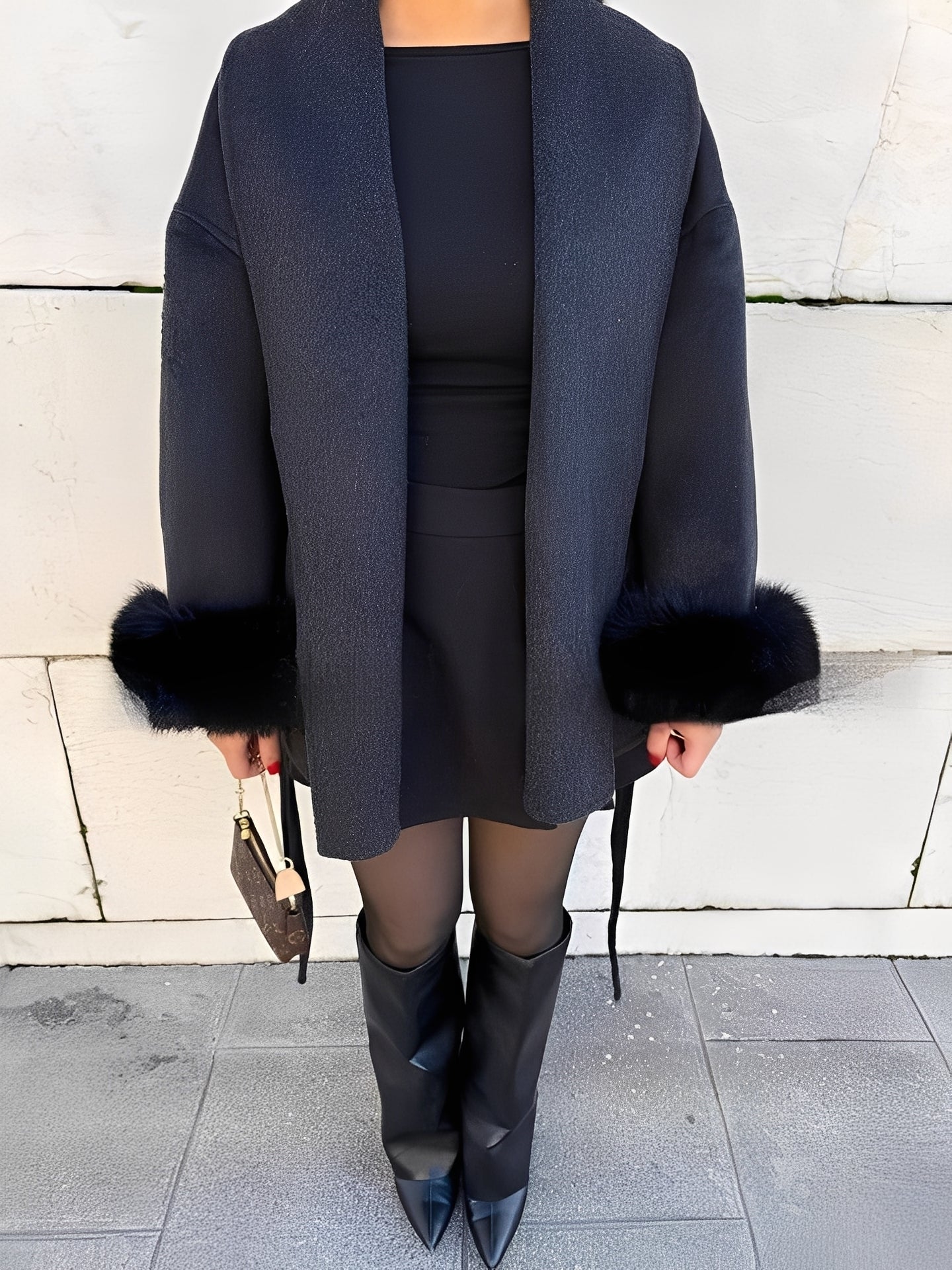 Armani - Manteau long, chic et élégant avec fourrure pour femmes