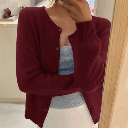 Millie - Zeitgemäßer Damenstrickjacke