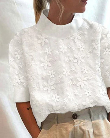 Julia – Blouse en dentelle élégante pour femmes