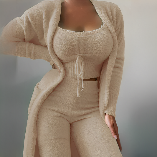 Hilda - Bequemes Schlafanzug-Set aus 3 Teilen für Damen