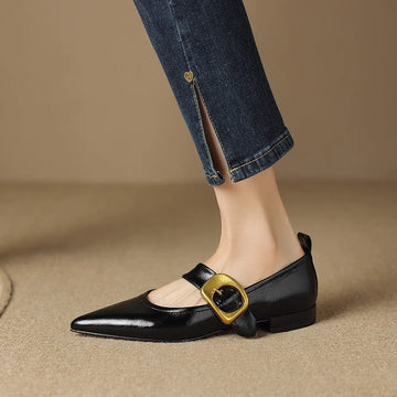 Teegan - Chaussures plates à bout pointu avec petit talon