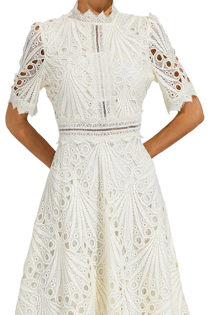 Pierre - Mid-length dress with lace and elegance