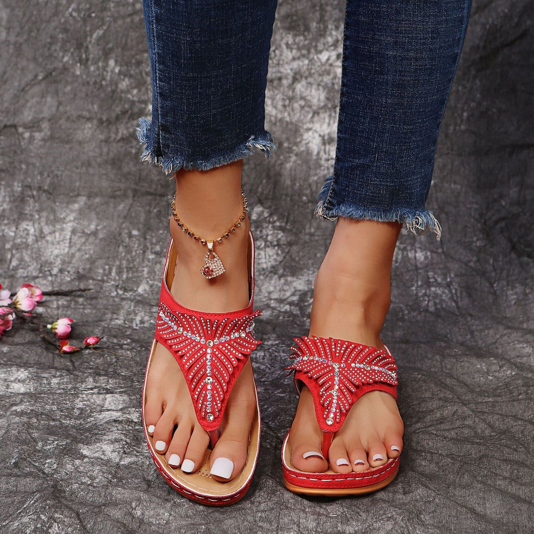 Roxanne - Tongs à la mode avec strass pour femmes