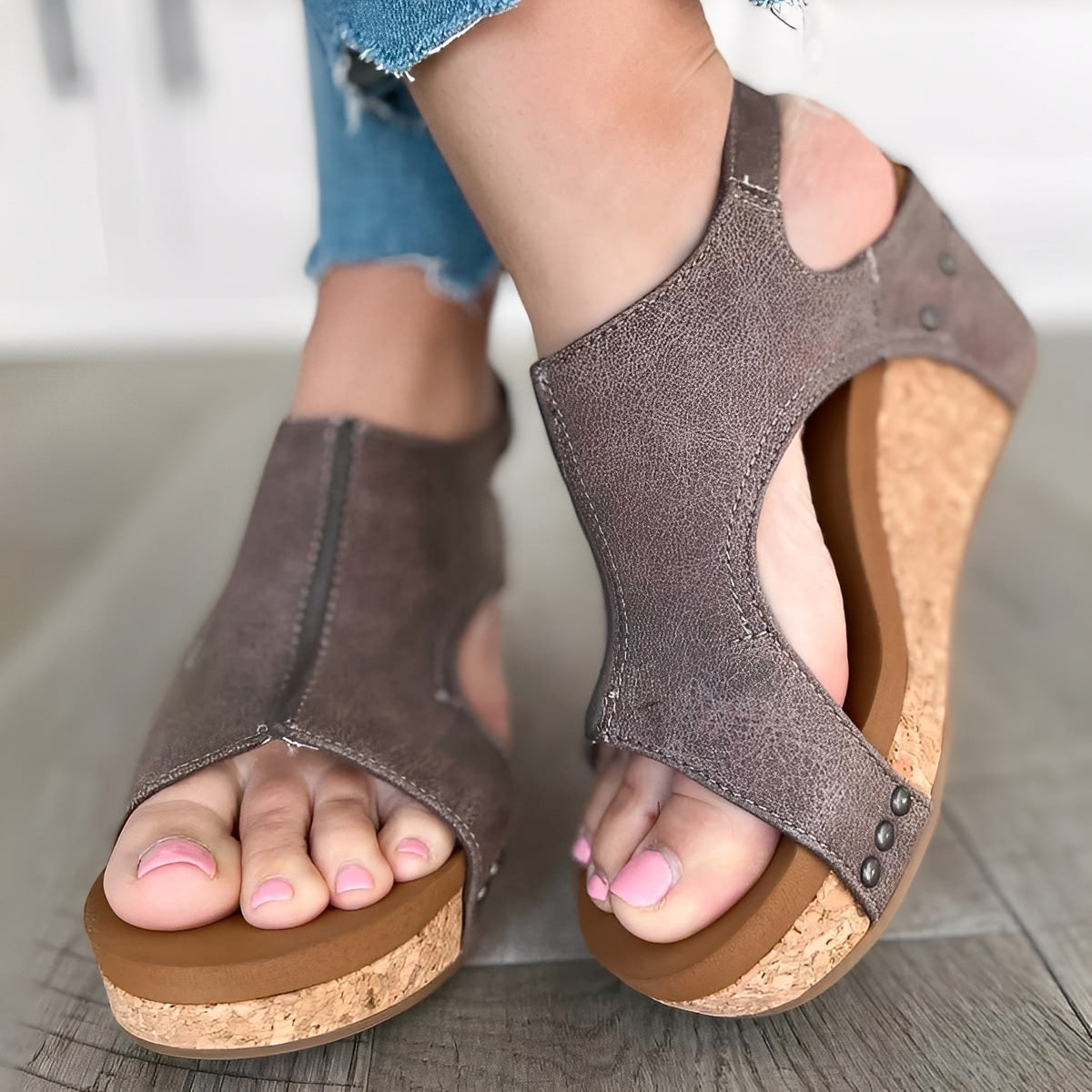 Averie - Jolies sandales à talons compensés pour dames