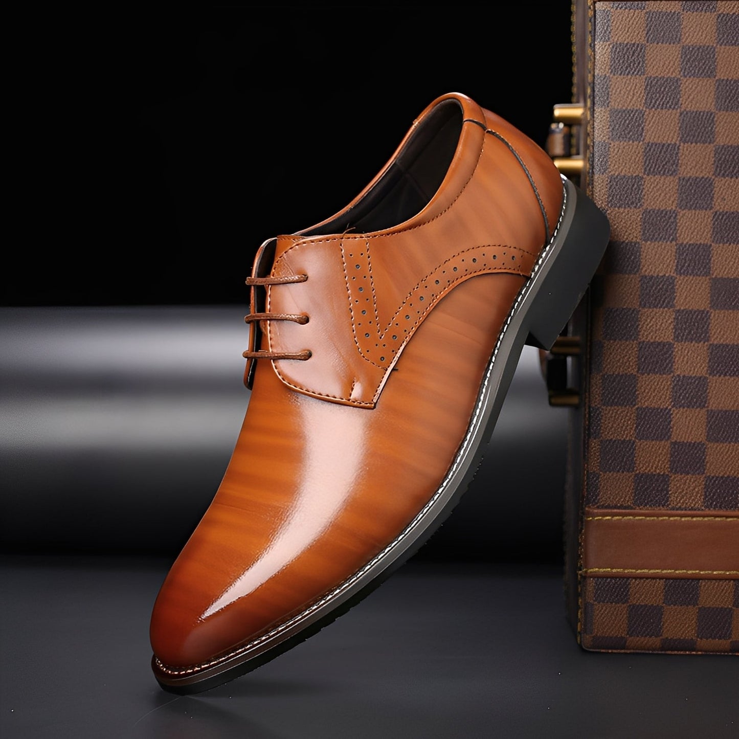 Beckham - Chaussures habillées à lacets pour hommes avec motif brogue