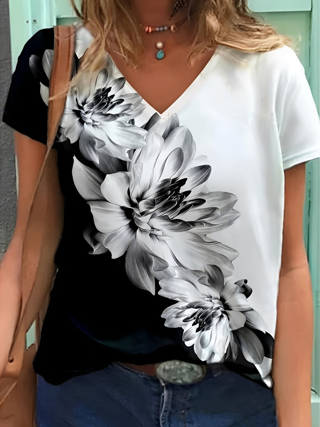 Niki - Haut élégant à motifs floraux pour femmes