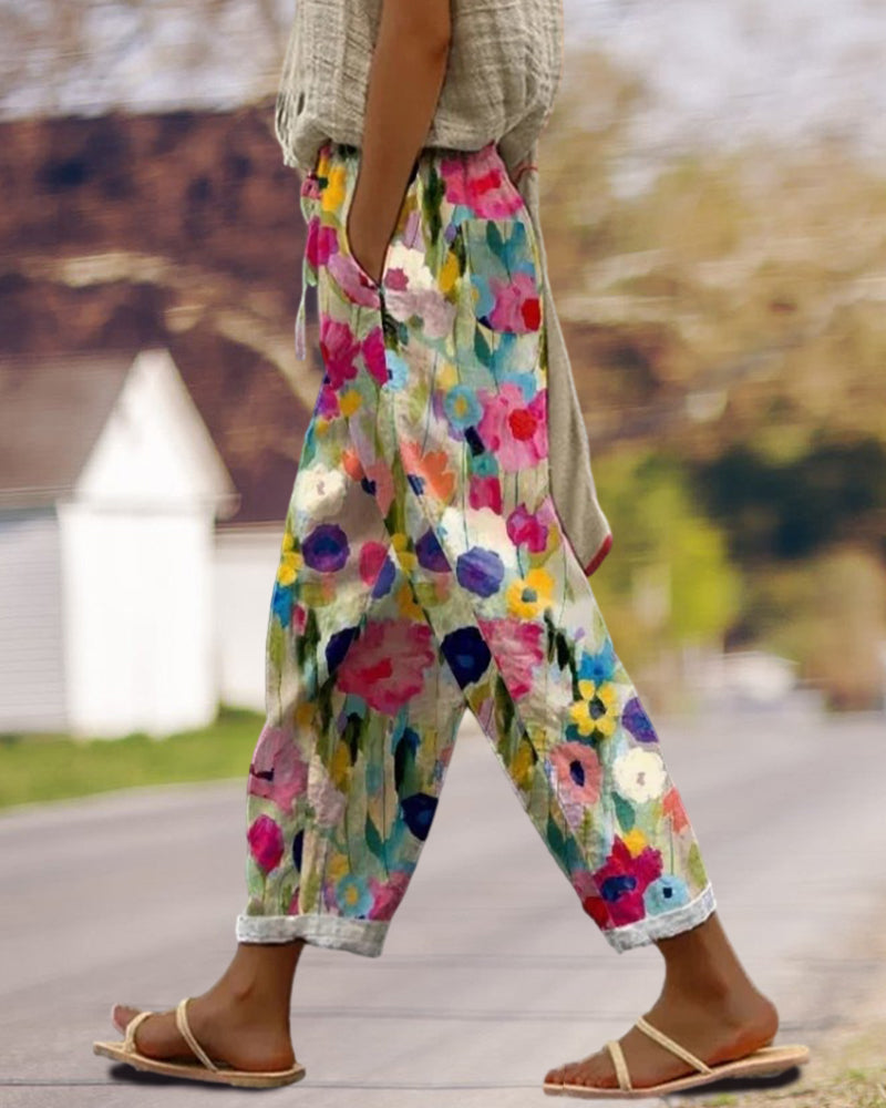 Selma – Pantalon fleuri large avec impression stylisée