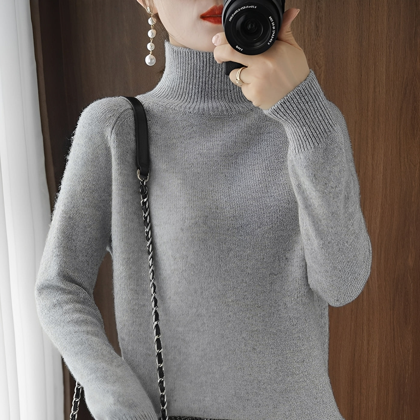 Rachel - Sweater for women with elegant turtleneck collar