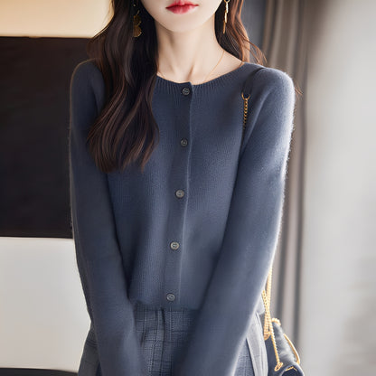 Haydée - Elegant buttoned sweater for women