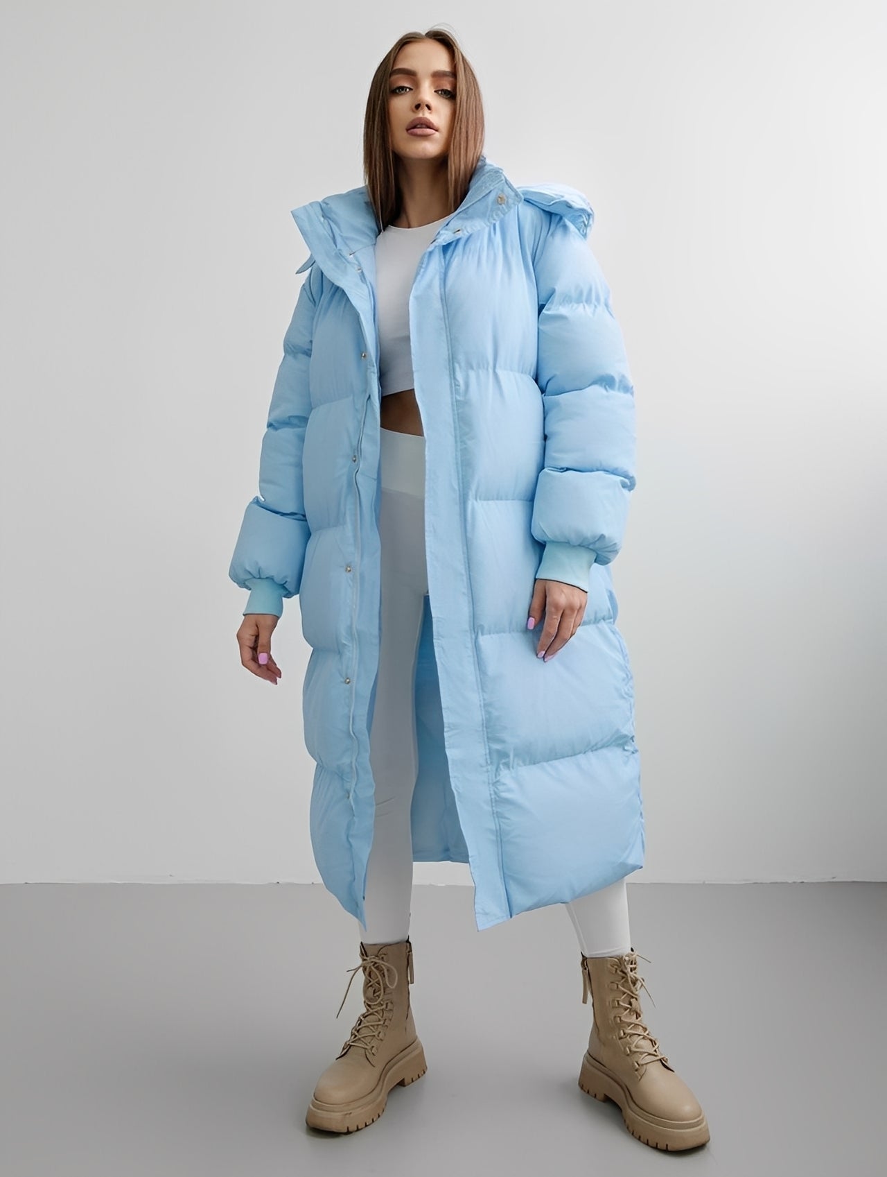 Eloise - Modern and loose jacket with hood for women