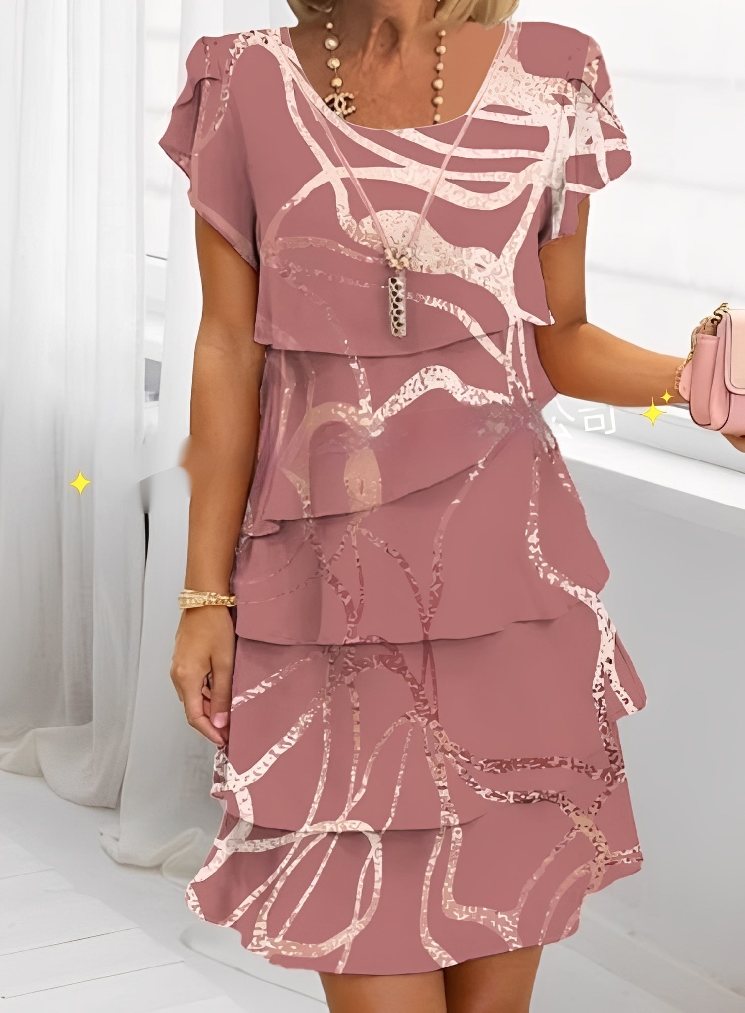 Caroline - Robe à volants à manches courtes élégante pour femmes